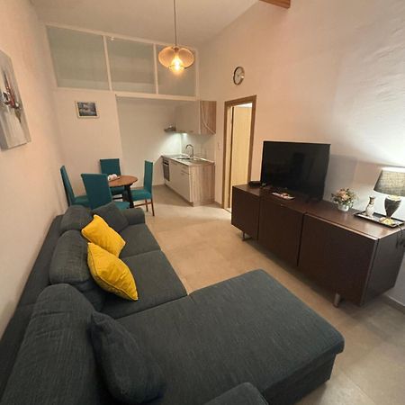 Apartment Kairos Trogir Kültér fotó